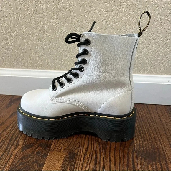 DR. MARTENS 1460 Pascal Max Optical White Platform Boots Women’s Size 6 Sold Out - Picture 7 of 15